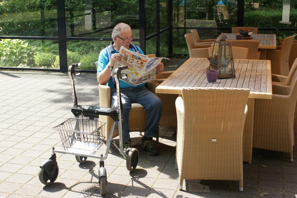 Hardhouten tuinset - Vrienden van het Reggedal